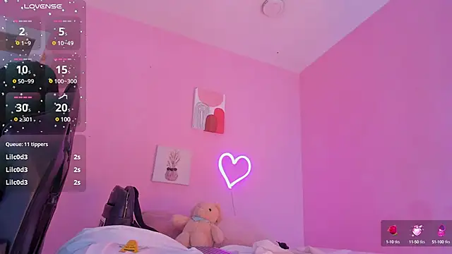 Sophiietaylor online show from 03-11-25, 03:05