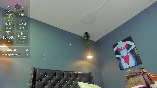 Sophiietaylor online show from 10-03-25, 11:35