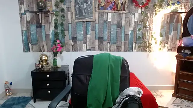 KarimaSarabe online show from 02-10-26, 09:08