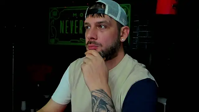 LexXHardy online show from 02-22-25, 01:22