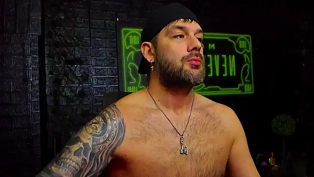 LexXHardy online show from 12-14-25, 12:54