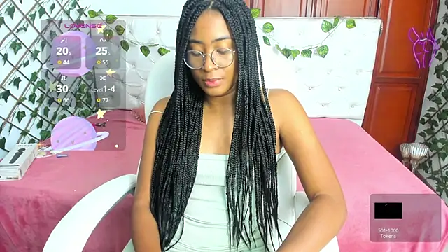 Andrea Williams24 online show from 11-25-25, 02:39