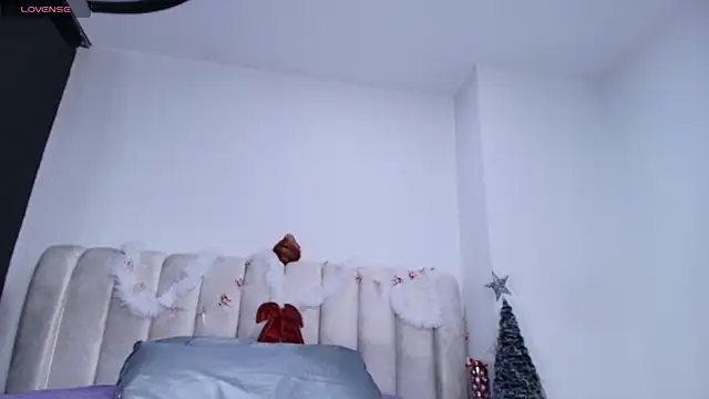 Snapshot of _sex_mia chatting on 12-20-25, 07:21 sex mia online show from 12-20-25, 07:21