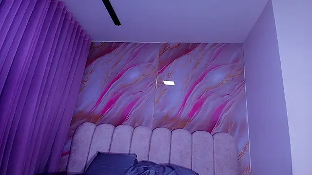 Snapshot of _sex_mia chatting on 02-08-26, 07:17 sex mia online show from 02-08-26, 07:17