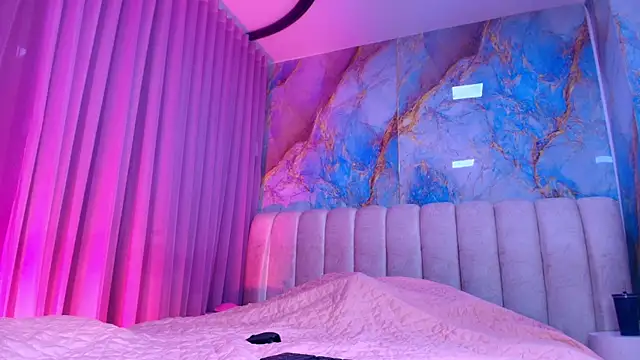  sex mia online show from 04-28-26, 07:30