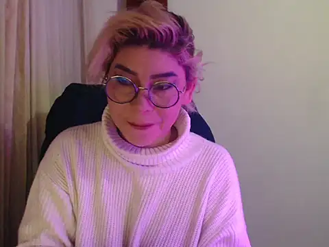 Snapshot of diane_fergusson chatting on 03-31-26, 09:10 diane fergusson online show from 03-31-26, 09:10