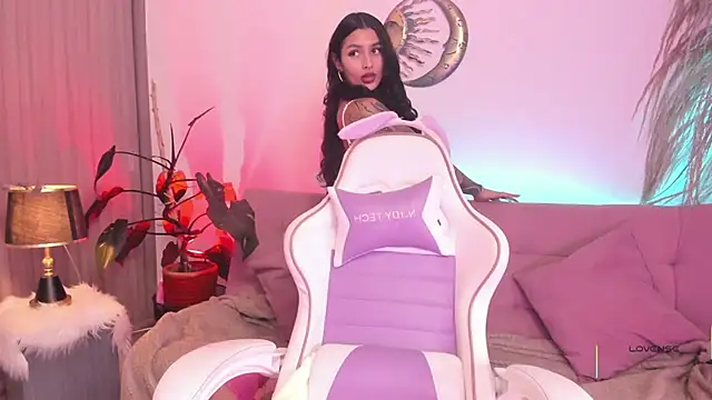 Anngel 1 online show from 12-19-25, 03:52