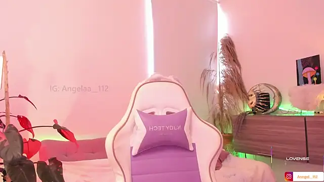 Anngel 1 online show from 02-14-26, 02:47