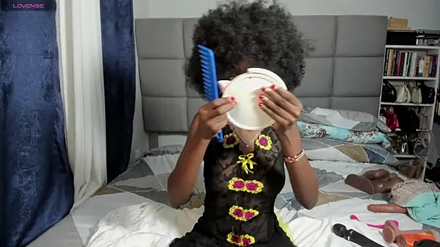 suhaila suus online show from 10-18-25, 11:38