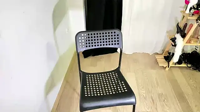 Nisha2708 online show from 03-01-25, 09:26