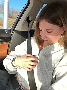 Snapshot of secretcrazy69 chatting on 02-10-25, 01:44 secretcrazy69 online show from 02-10-25, 01:44