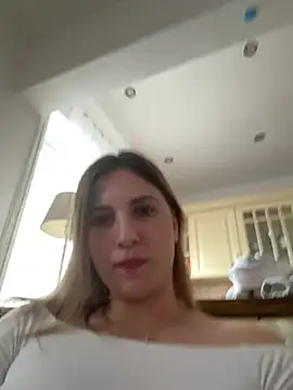 Snapshot of secretcrazy69 chatting on 02-16-25, 01:05 secretcrazy69 online show from 02-16-25, 01:05