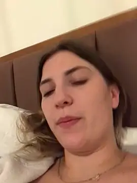 Snapshot of secretcrazy69 chatting on 03-15-25, 06:32 secretcrazy69 online show from 03-15-25, 06:32