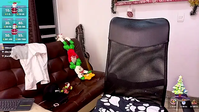 Snapshot of michacosio chatting on 11-19-25, 05:40 michacosio online show from 11-19-25, 05:40