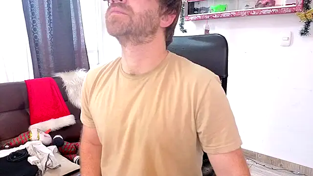 Snapshot of michacosio chatting on 11-19-25, 07:25 michacosio online show from 11-19-25, 07:25