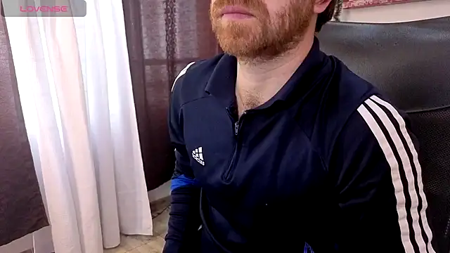 Snapshot of michacosio chatting on 11-24-25, 02:06 michacosio online show from 11-24-25, 02:06