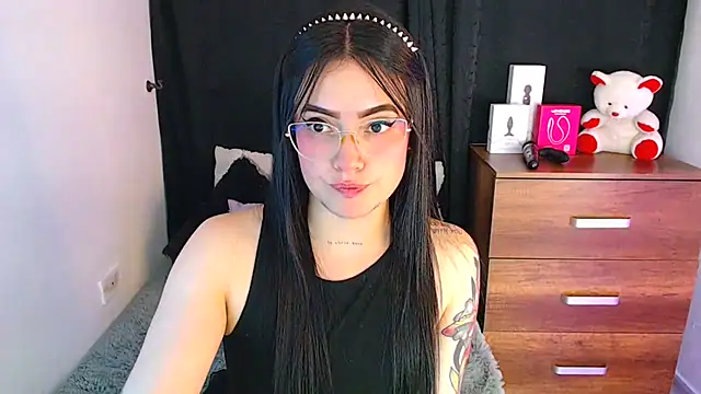 Isa Maiden1 online show from 09-23-25, 04:10