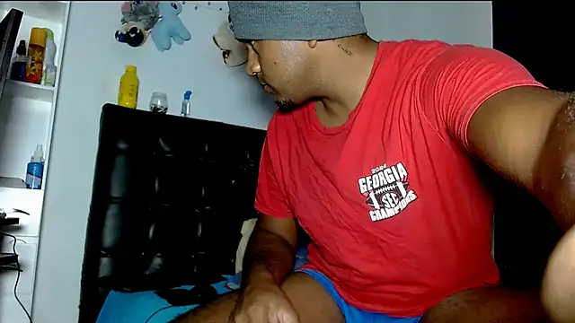 Snapshot of master95 chatting on 02-26-25, 07:05 master95 online show from 02-26-25, 07:05