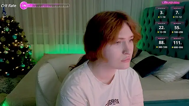  Chlo  e online show from 12-23-24, 09:08