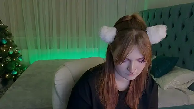 Snapshot of _Chlo__e chatting on 01-22-25, 09:54 Chlo e online show from 01-22-25, 09:54