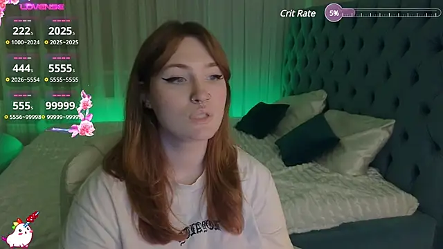 Snapshot of _Chlo__e chatting on 01-30-25, 04:27 Chlo e online show from 01-30-25, 04:27