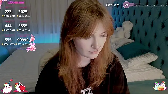 Snapshot of _Chlo__e chatting on 02-09-25, 01:11 Chlo e online show from 02-09-25, 01:11