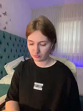 Snapshot of _Chlo__e chatting on 03-14-25, 05:38 Chlo e online show from 03-14-25, 05:38