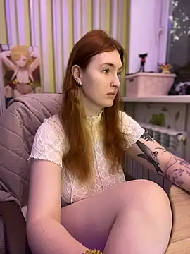 Snapshot of _Chlo__e chatting on 11-20-25, 12:38 Chlo e online show from 11-20-25, 12:38