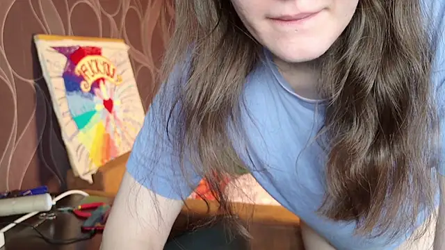 Snapshot of MiriamOr chatting on 11-08-25, 08:36 MiriamOr online show from 11-08-25, 08:36