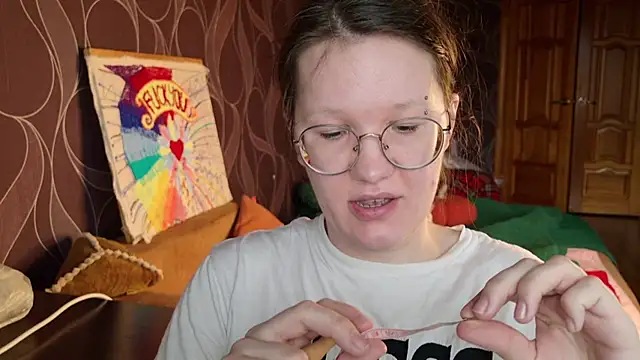 Snapshot of MiriamOr chatting on 11-14-25, 07:29 MiriamOr online show from 11-14-25, 07:29