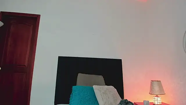 Nina Cavaali online show from 12-29-24, 02:21