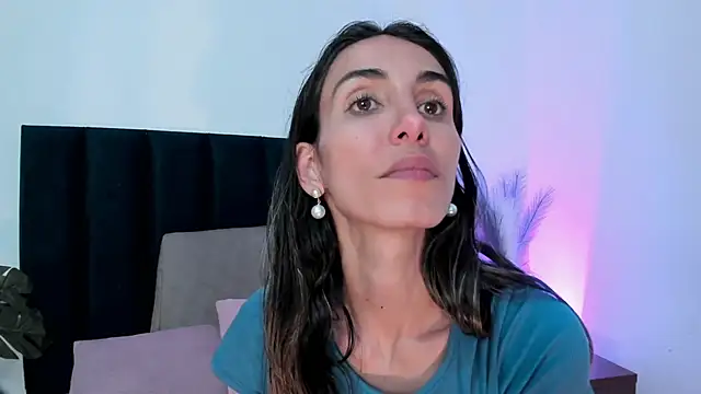 Nina Cavaali online show from 03-20-25, 11:56