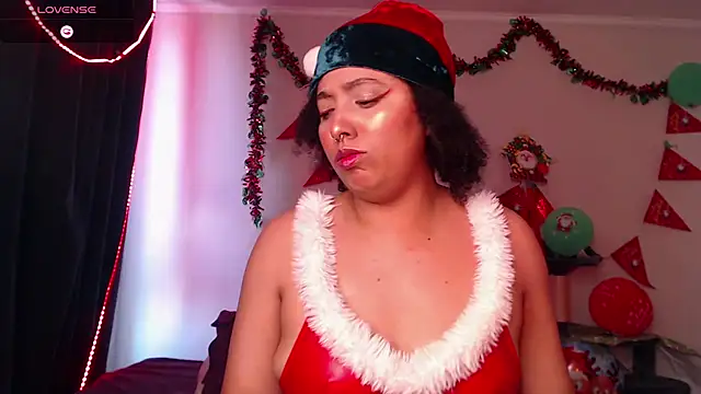 Snapshot of michell_bling1 chatting on 12-24-24, 09:44 michell bling1 online show from 12-24-24, 09:44