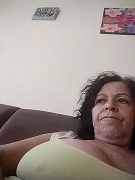 Snapshot of mariy522 chatting on 11-06-25, 04:30 mariy522 online show from 11-06-25, 04:30