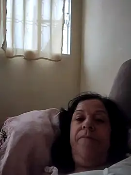 Snapshot of mariy522 chatting on 11-25-25, 12:38 mariy522 online show from 11-25-25, 12:38