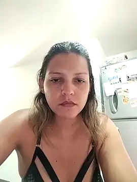 Snapshot of Mia_Hampton chatting on 02-02-25, 05:26 Mia Hampton online show from 02-02-25, 05:26