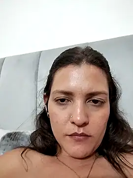 Snapshot of Mia_Hampton chatting on 03-09-25, 04:27 Mia Hampton online show from 03-09-25, 04:27