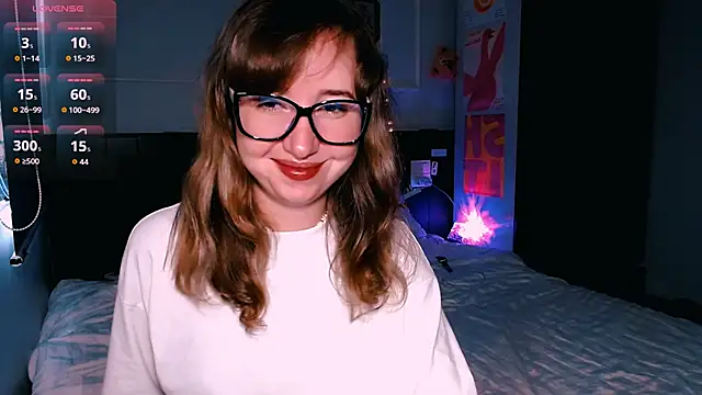 Snapshot of Cosmo_Riri chatting on 11-14-25, 04:55 Cosmo Riri online show from 11-14-25, 04:55