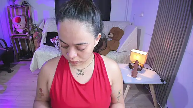 Cuttiealice online show from 02-11-25, 12:27