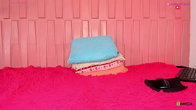 Briana Wells  online show from 12-16-24, 05:54