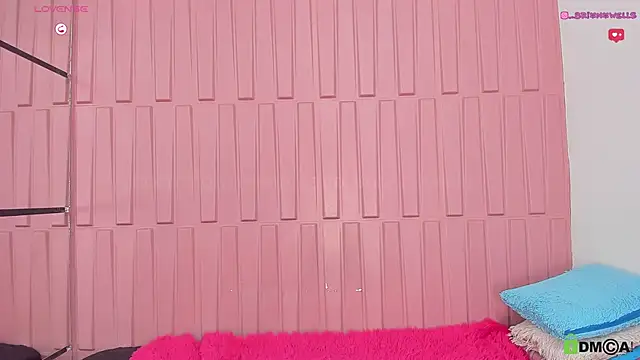 Briana Wells  online show from 02-01-25, 01:09