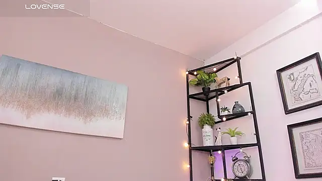 Briana Wells  online show from 04-25-26, 01:41