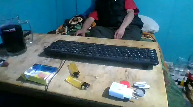 Snapshot of malekon76 chatting on 12-21-24, 09:12 malekon76 online show from 12-21-24, 09:12