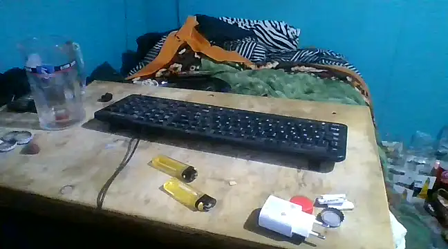 Snapshot of malekon76 chatting on 12-21-24, 03:20 malekon76 online show from 12-21-24, 03:20