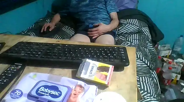 Snapshot of malekon76 chatting on 01-11-25, 10:29 malekon76 online show from 01-11-25, 10:29