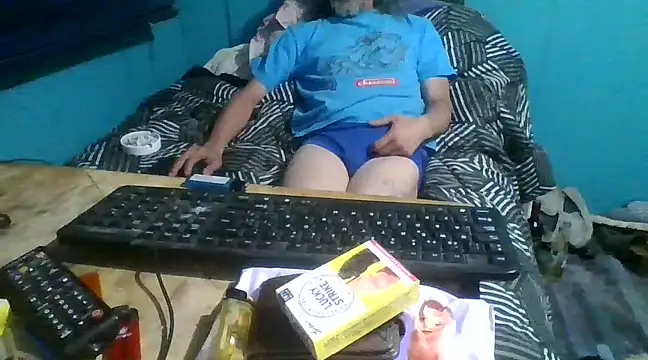 Snapshot of malekon76 chatting on 01-25-25, 10:08 malekon76 online show from 01-25-25, 10:08