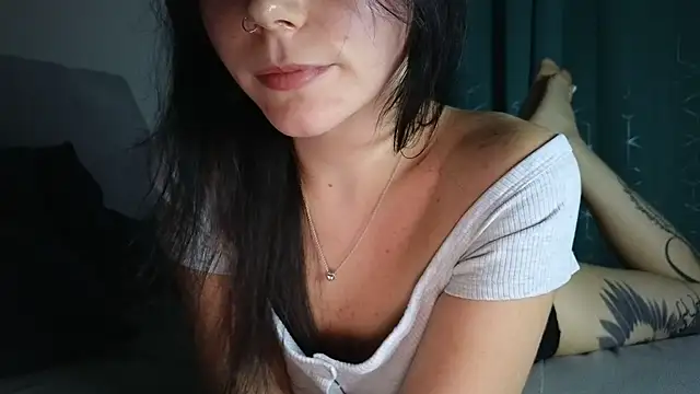 Snapshot of Durghetta chatting on 10-09-25, 10:19 Durghetta online show from 10-09-25, 10:19