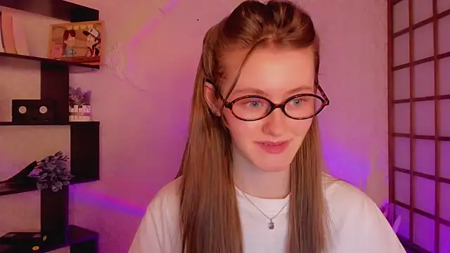 KateCuddle online show from 01-23-25, 05:24