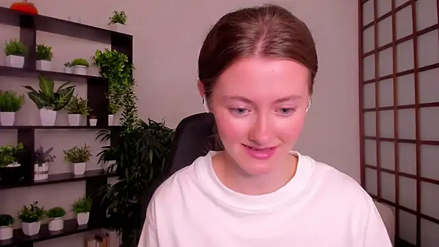 KateCuddle online show from 09-26-25, 02:59