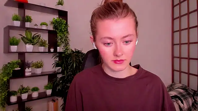 KateCuddle online show from 10-01-25, 02:50